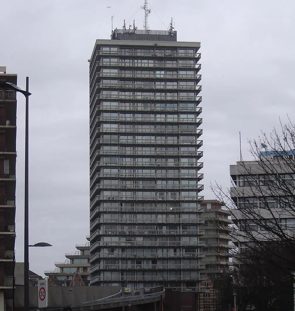Apartment Charmant & Licht Appartement Met Groot L Terras - Zicht Op Mercator Ostend Belgium